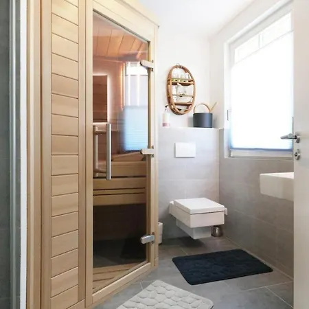 Maria * Groß Schwansee